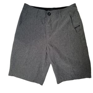 Nitrous Black Gray Short for Boys Size 10